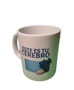 Taza personalizada "Este es tu cerebro" - Imagen 2